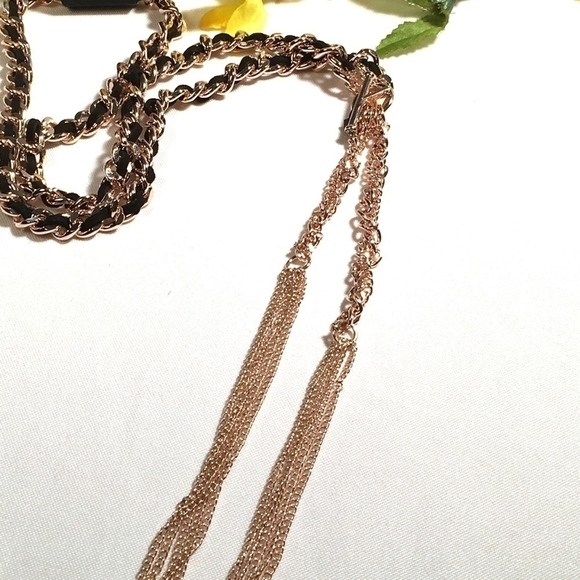 𝅺3/$29! GUESS Long Statement Necklace - Picture 6 of 7